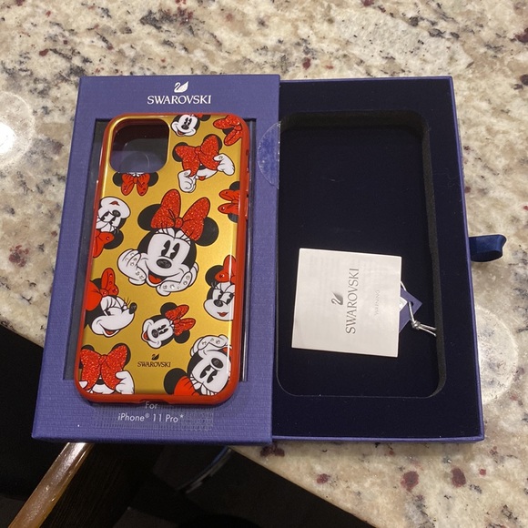 Swarovski case for iPhone 11 Pro - Minnie Mouse Disney - Picture 6 of 6